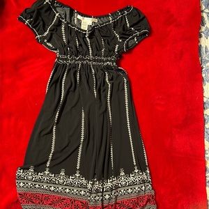 Max Studio dress -Small polyester/spandex. Red, black & beige